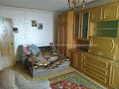 1 комнатная квартира на пос.Жуковского