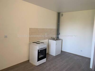 Продам 1 ком кв. с ремонтом.В сданном новом кирпичном доме.к05