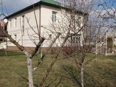 Продам будинок два поверхи. Основа. Т25