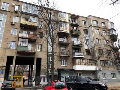 194-ОМ Продам 2 комнатную квартиру в центре Госпром Научная