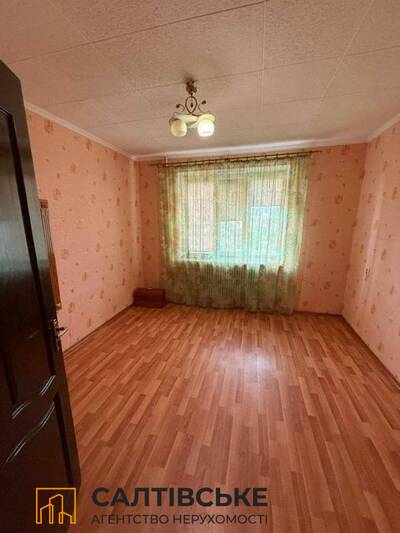 АО-5349 Продам 2 комнатную гостинку 40м2 на Салтовке. Медкомплекс 627 м/р
