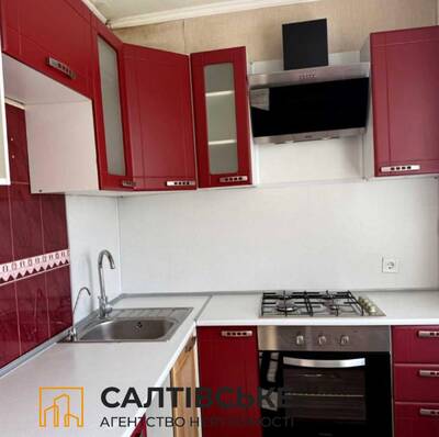 ГО-5749 Продам 2 комнатную квартиру на Салтовке Студенческая 520 м/р