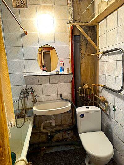Продам 1-но кімнатну квартиру по пр.Науки №90 в м. Харків, поблизу метро 23 Серпня