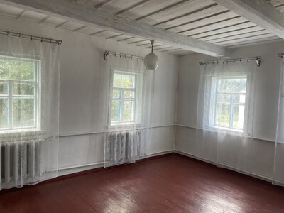 Продається будинок в затишному селі Мовчанівка (Ружинський р-н).