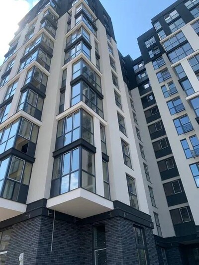 Продам 1-но кімнатну квартиру в ЖК "Статус"