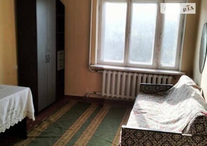 Двухкімнатний в Гуртожитку 2 кімнати