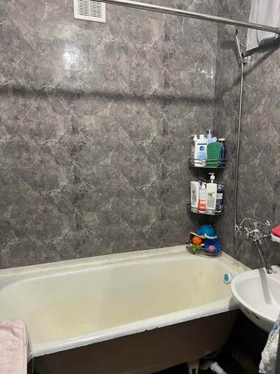 Двохкімнатна квартира з автономним опаленням