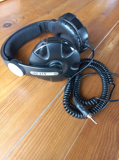 Продаю наушники