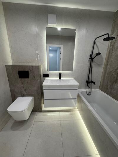 Однокімнатна велика квартира у новобудові