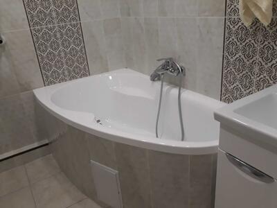 Здам 2-х до в центрі з ремонтом для 2-4 чоловіків або сім\'ї будь-який термін.