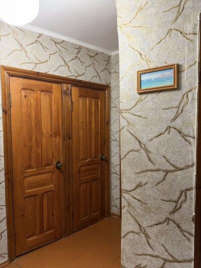 Оренда 2-к квартири в самому ЦЕНТРІ (Цегляний будинок, Тепла)