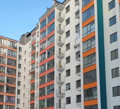 5 кімнатна в Новобудові здана секція