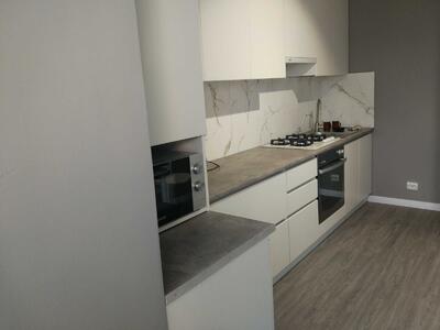 Здам 1- VIP-кв можна на будь-який термін у новому будинку