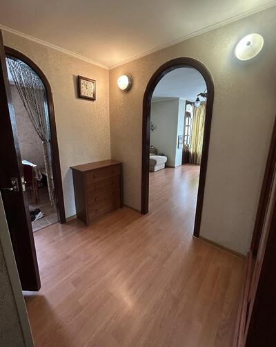 Продаж 1 кімнатної квартири на Корбутівці