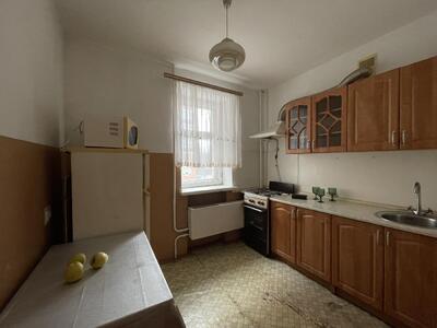 Оренда 2 кім.квартири початок Крошні