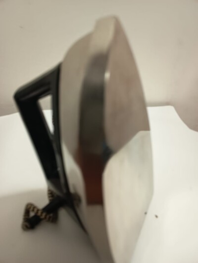 Продам  нову  праску  недорого