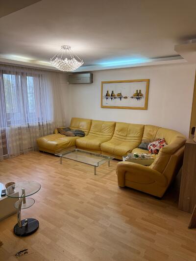 Квартира 3x кімнатна в центрі міста , автономне опалення