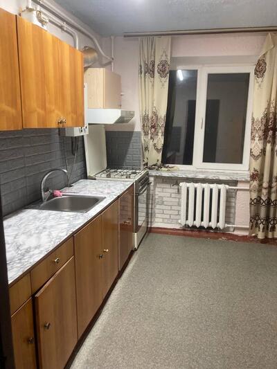 Продається 3х кімнатна квартира