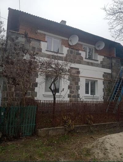 Продаж 2 кімнатної з автономним опаленням