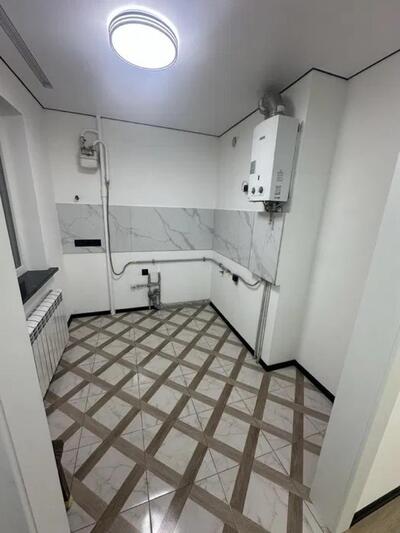 3 кімнатна з капітальним ремонтом