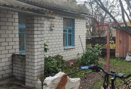 Продаж частини будинка