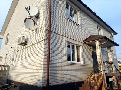 Приватний сектор 186м.кв на Мар'янівці