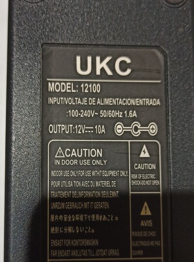 Блок живлення . Адаптер