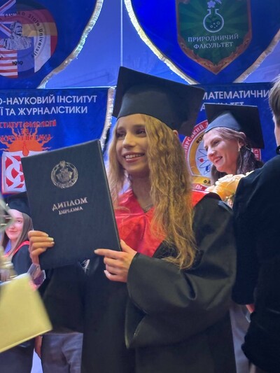 Українська та англійська мови