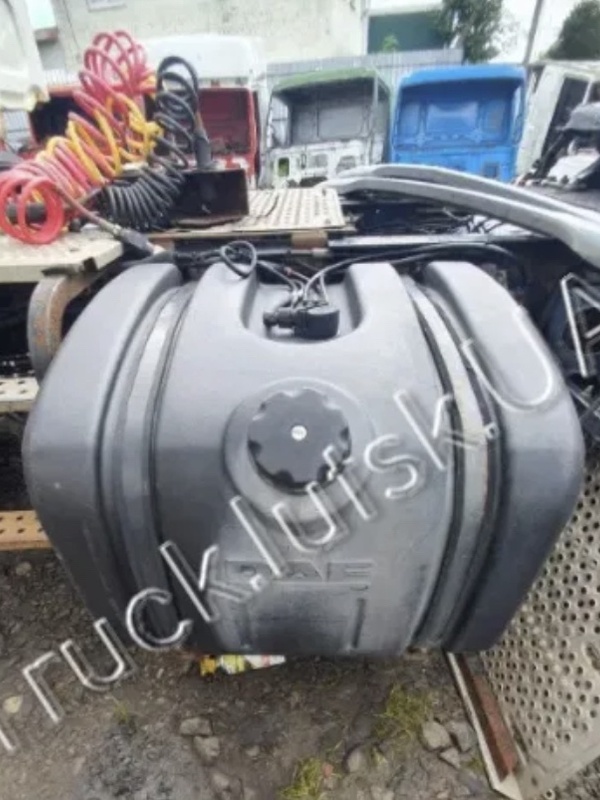Бак пластиковий DAF LF Euro3, 4, 5, 6 110l. Д750хШ500хВ400, Рівне на aviso.ua