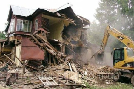 Демонтаж домов Черкассы разной сложности