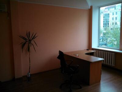 Продажа офисного помещения 43 кв.м, вул. Смілянська, 23, Сосновский район, Черкассы