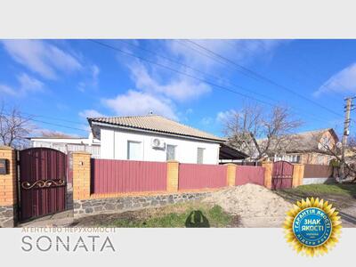 Продам будинок, вул. Сидоренка, 31
