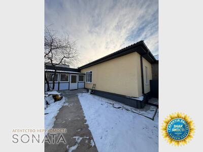 Продається частина будинку по вул. Хрещатик.