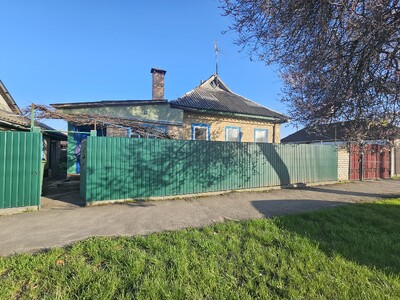 Продаж Півбудинку у гарній локації, р-н Дніпровський