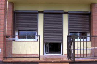 Ролети на вікна, двері, гараж, ролетні ворота