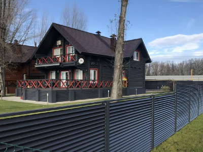 Огородження із матеріалу жалюзі. Паркан жалюзі. Ворота жалюзі