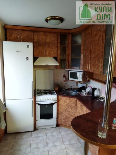 Продам 3-х кімнатну квартиру 55