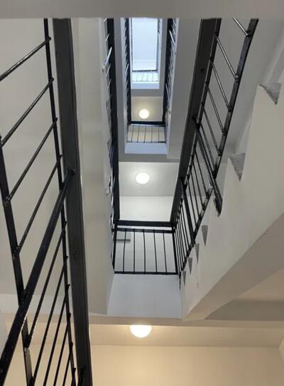 Квартира, гараж у самому центрі міста.