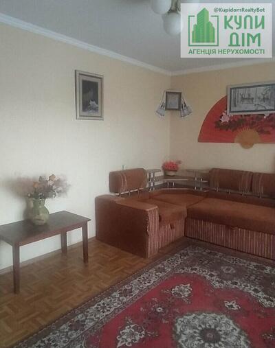 Продається 3 к/к селище Гірниче