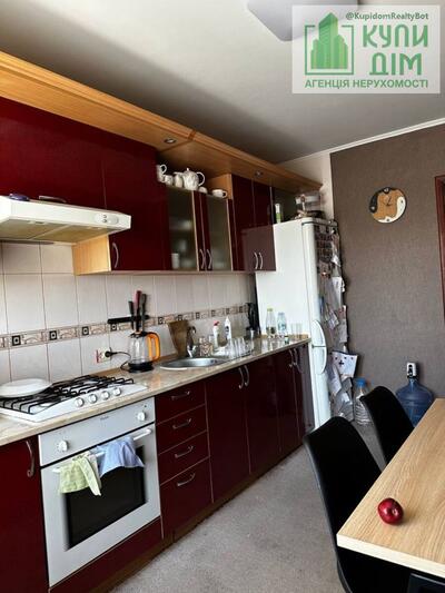 Нерухомість 3-х кімнатна квартира, Ковалівка