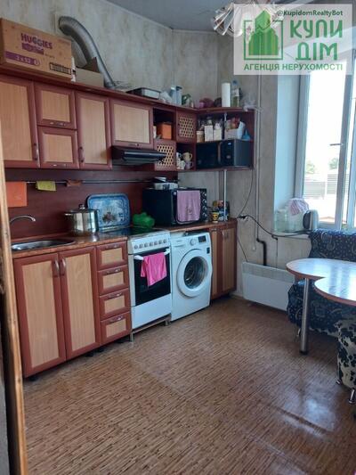 Продам 3х кімнатну квартиру біля Дит.Обл.лікарні