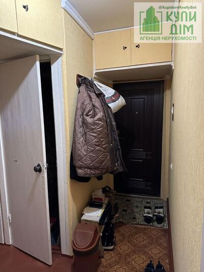 Продам або обміняю 2-х кімнатну квартиру