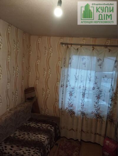 Продам 2-ух кімнатну квартиру смт Смоліно