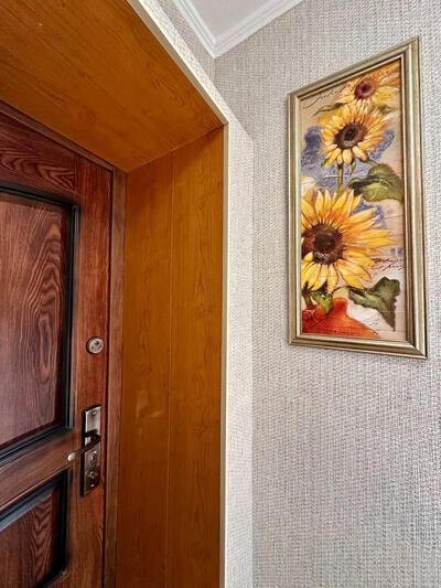 Продаж 1-к квартири з ремонтом, меблями та технікою.