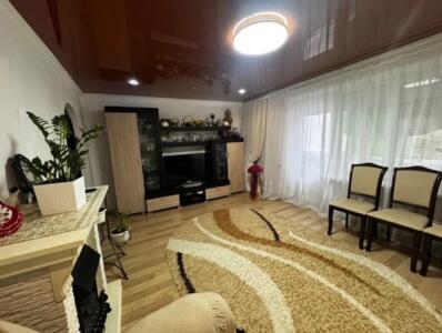 Продам 3 кімнатну квартиру.