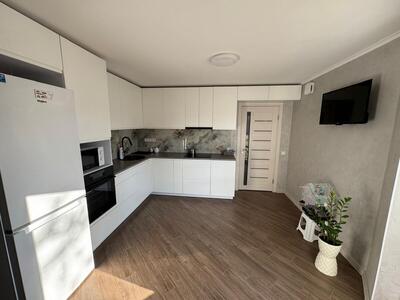 ПРОДАМ 3-кімнатну квартирау на Ковалівці