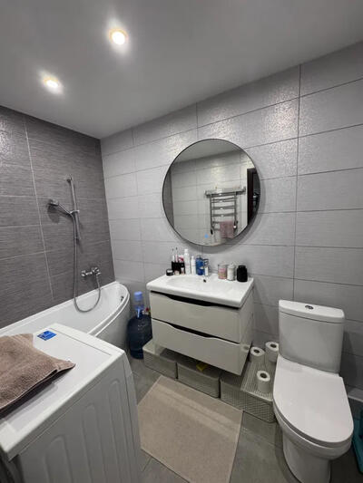 Продаж 3-кімнатної квартири + гараж