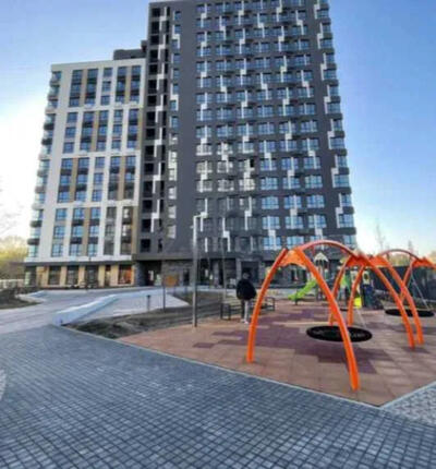 2-кім. з кухнею-вітальнею і 2 ванними в ЖК А+Я.