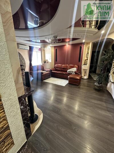 Пропонуємо на продаж простору квартиру в самому серці Кропивницького!