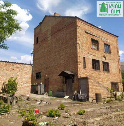 Продаж будинку